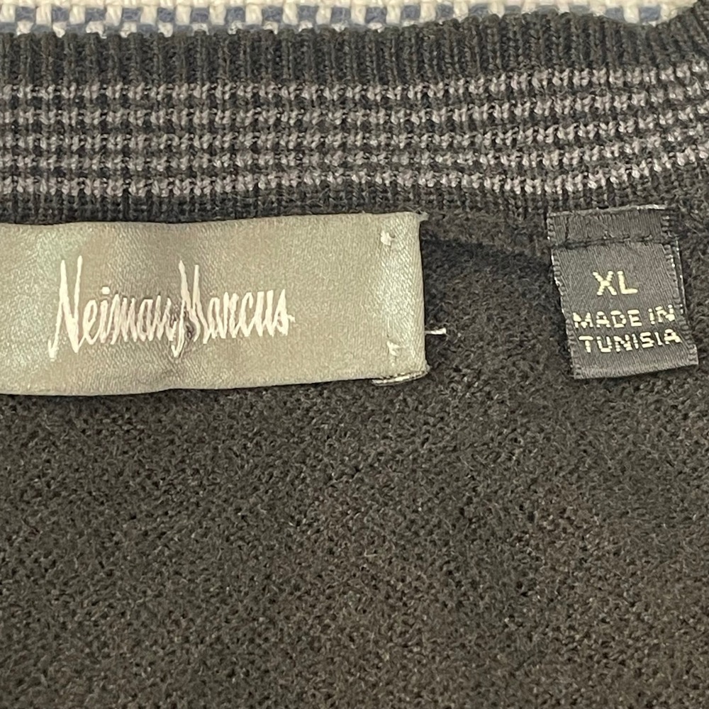 Neiman Marcus Mens XL V-Neck Sweater Black Merino Wool Acrylic Blend Vintage - Picture 5 of 7